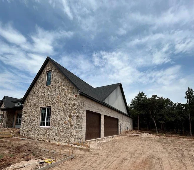 13225 Lost Creek Dr photo 3