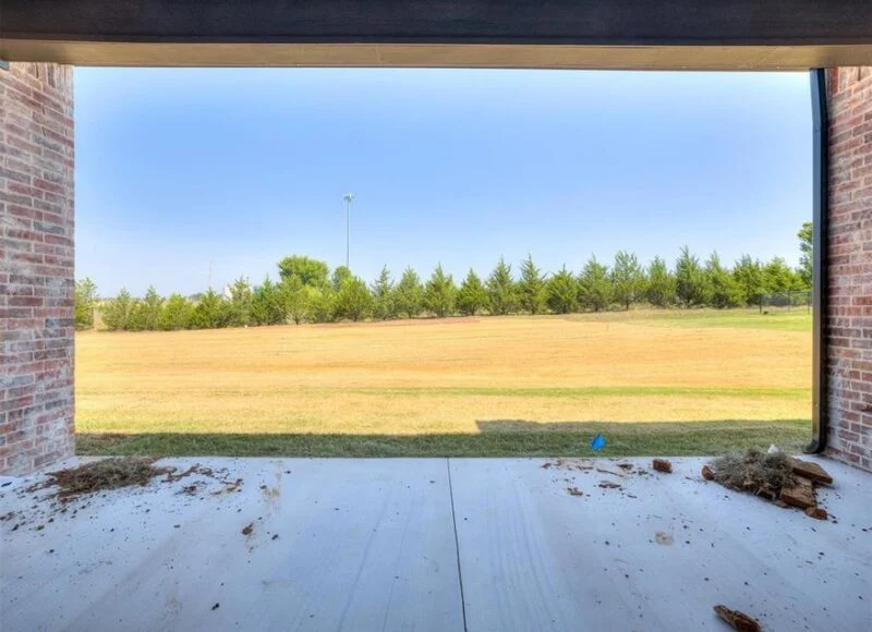 14117 N Ridge Dr photo 5